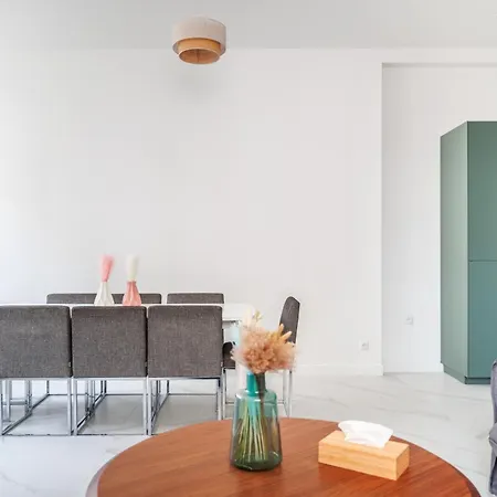 Spacious For 6 People #3 Asnieres-sur-Seine