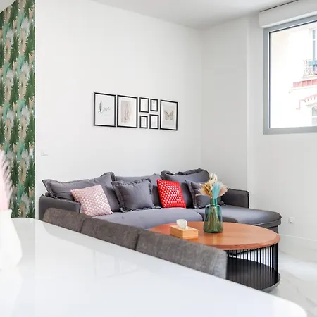 Spacious For 6 People #3 Apartment *